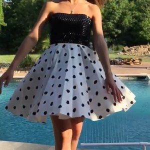 Strapless Polka Dot Short Prom/Formal Dress